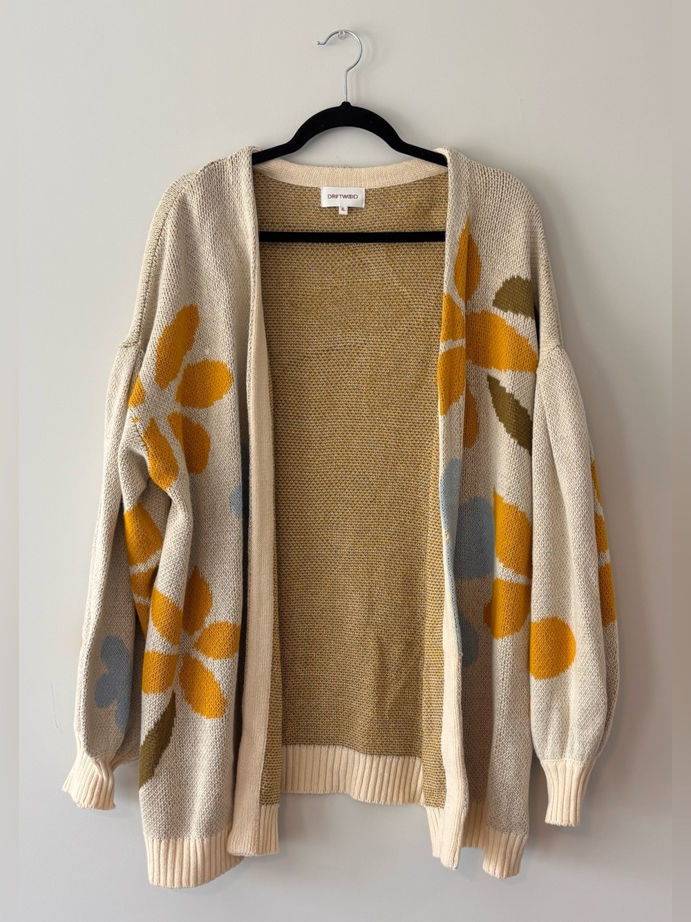 Driftwood Beige Floral Knit Cardigan Size XL